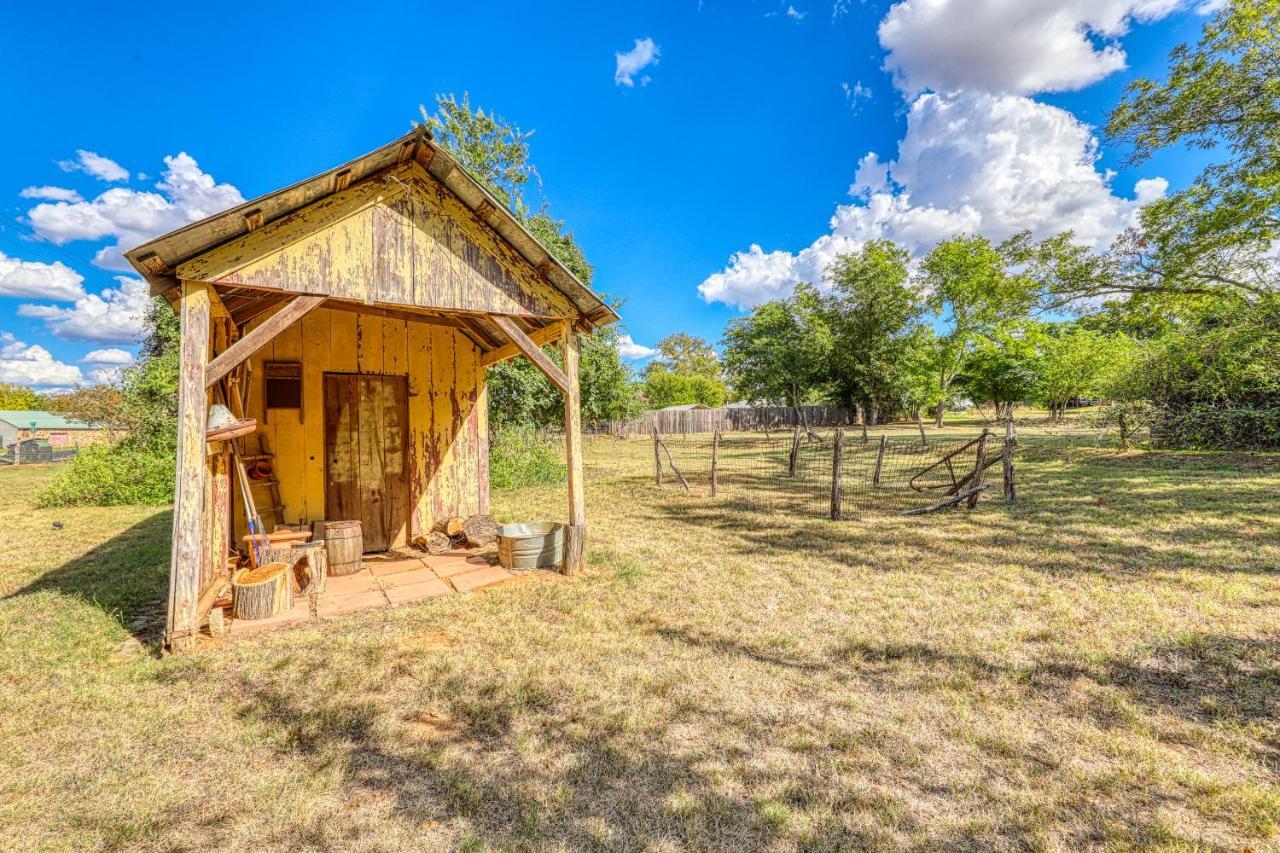 Cosmos Corner House Villa Fredericksburg Exterior photo